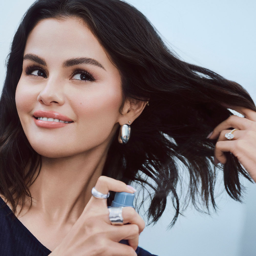 FIND COMFORT: FEEL SEEN BODY & HAIR FRAGRANCE MIST WITH NIACINAMIDE (FRAGANCIA LIGERA PARA CUERPO Y CABELLO)